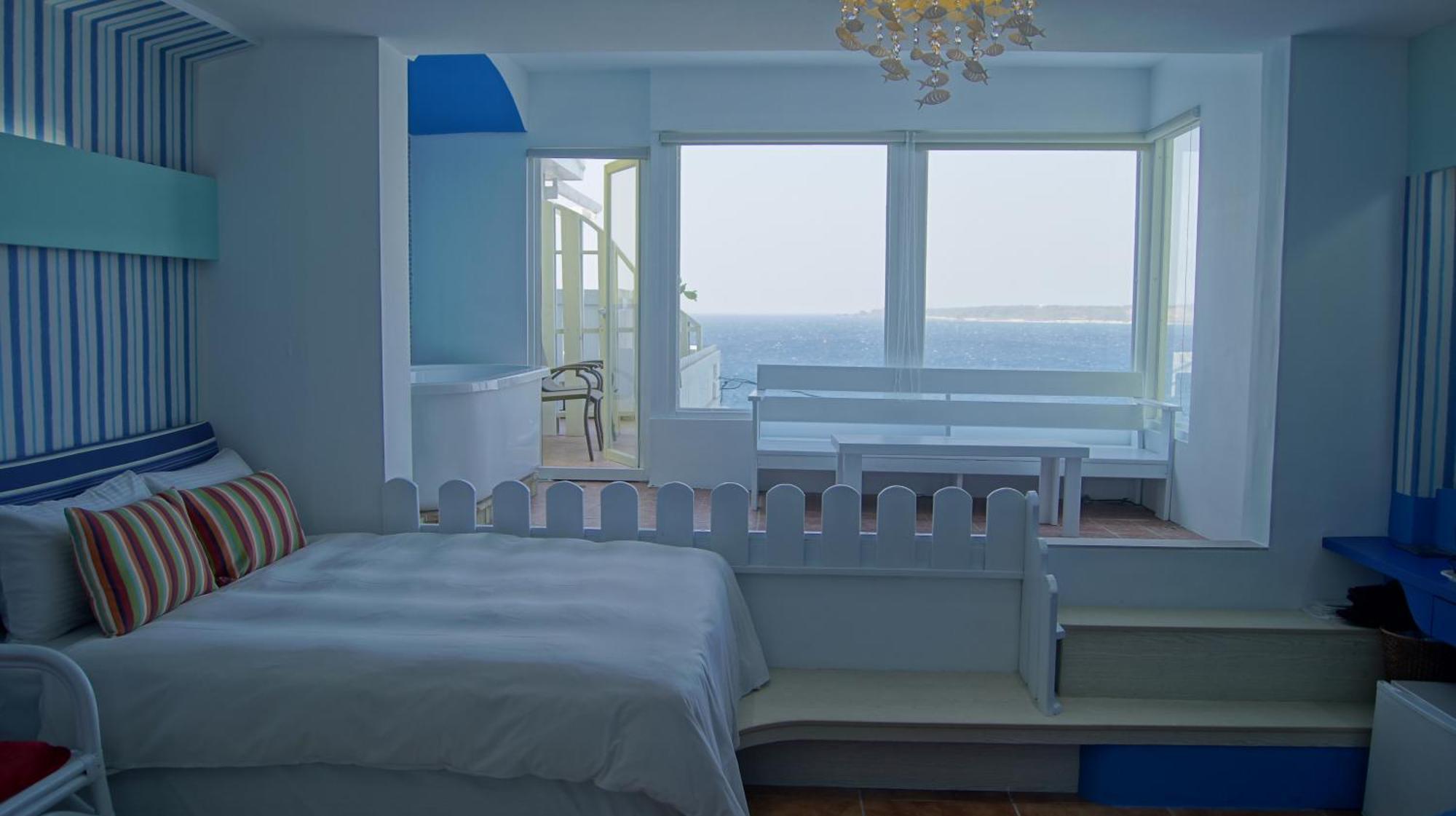 南灣飯店 Kenting Nanwan Hotel ภายนอก รูปภาพ